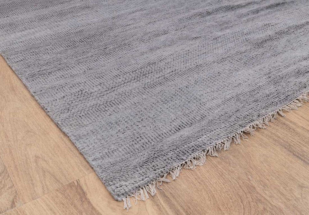 Luxury - Vlad Grey Silver Wool & Bamboo Silk Hand Knotted Premium Carpet