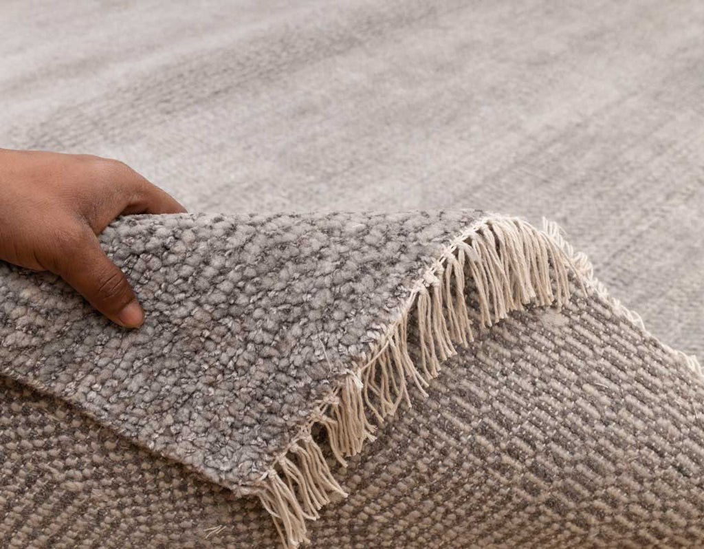 Luxury - Coco Grey Wool & Bamboo Silk Hand Knotted Premium Carpet