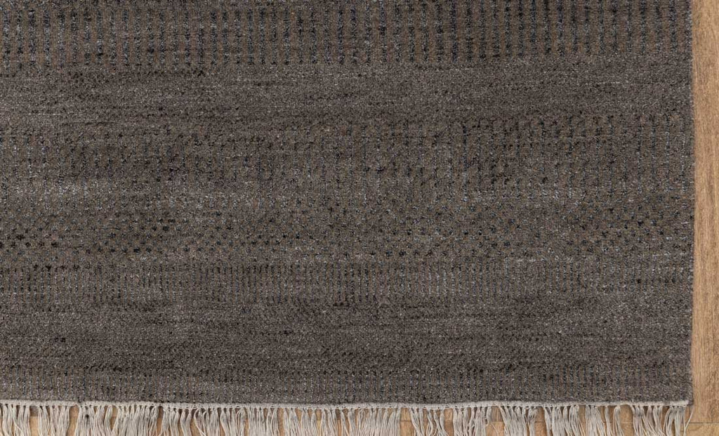 Luxury - Brega Grey Silver Wool & Bamboo Silk Hand Knotted Premium Carpet