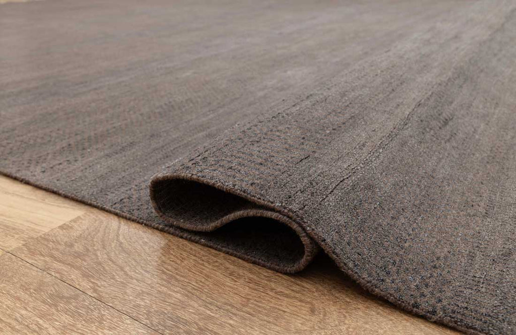 Luxury - Brega Grey Silver Wool & Bamboo Silk Hand Knotted Premium Carpet