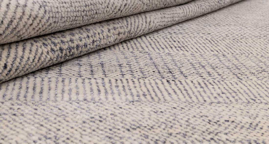 Luxury - Larkspur Grey Charcoal Wool & Bamboo Silk Hand Knotted Premium Carpet