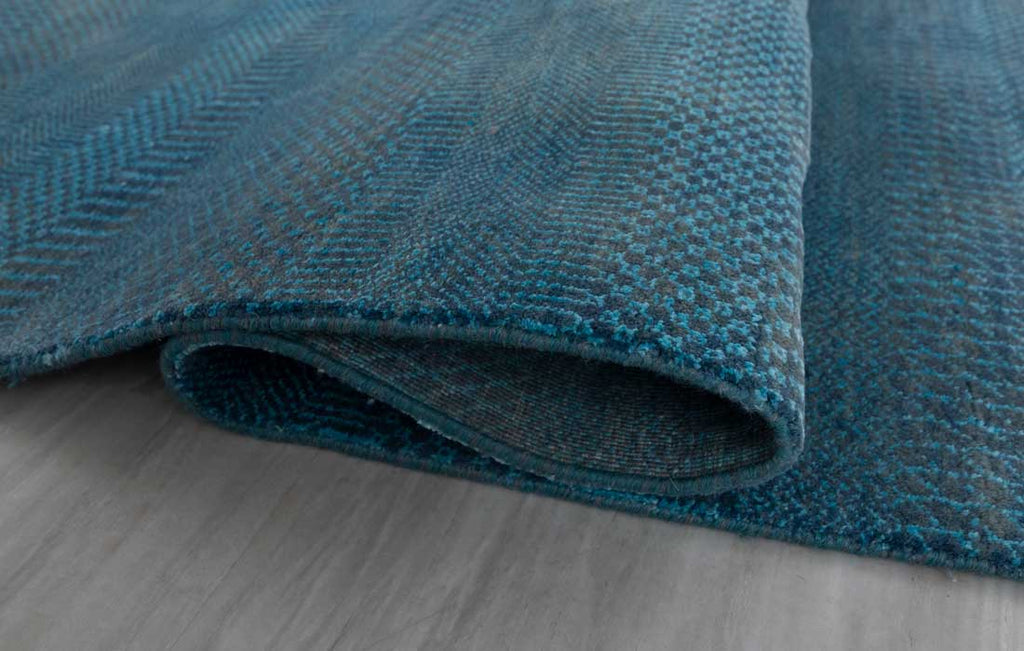 Luxury - Crissy Blue Grey Wool & Bamboo Silk Hand Knotted Premium Carpet