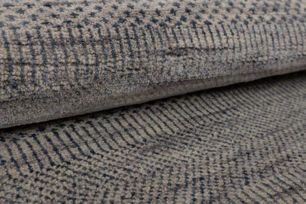 Luxury - Lauren Brown Grey Wool & Bamboo Silk Hand Knotted Premium Carpet