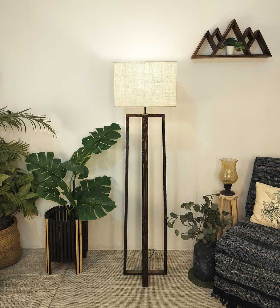 Solid Wood Blender Beige Jute Lampshade Floor Lamp With Brown Base