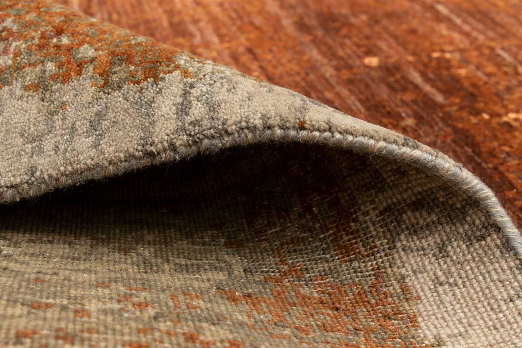 Luxury - Pristine Camel Rust Wool & Silk Hand Knotted Premium Carpet