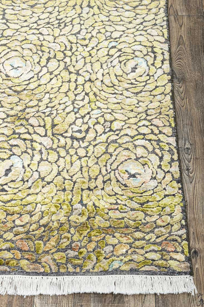 Luxury - Mayoor Peacock Green Wool & Silk Hand Knotted Premium Carpet