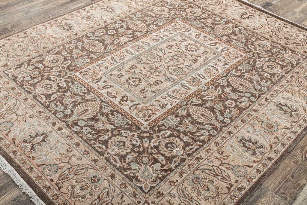 Luxury - Baoli Brown Beige Woolen Hand Knotted Premium Carpet