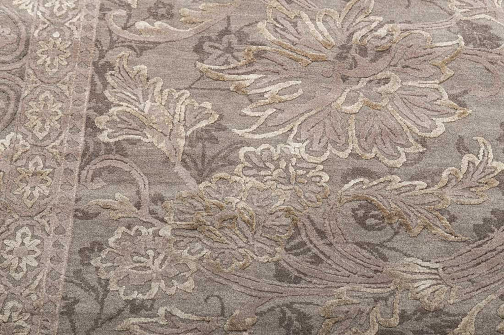 Luxury - Spring Brown Wool & Silk Hand Knotted Premium Carpet