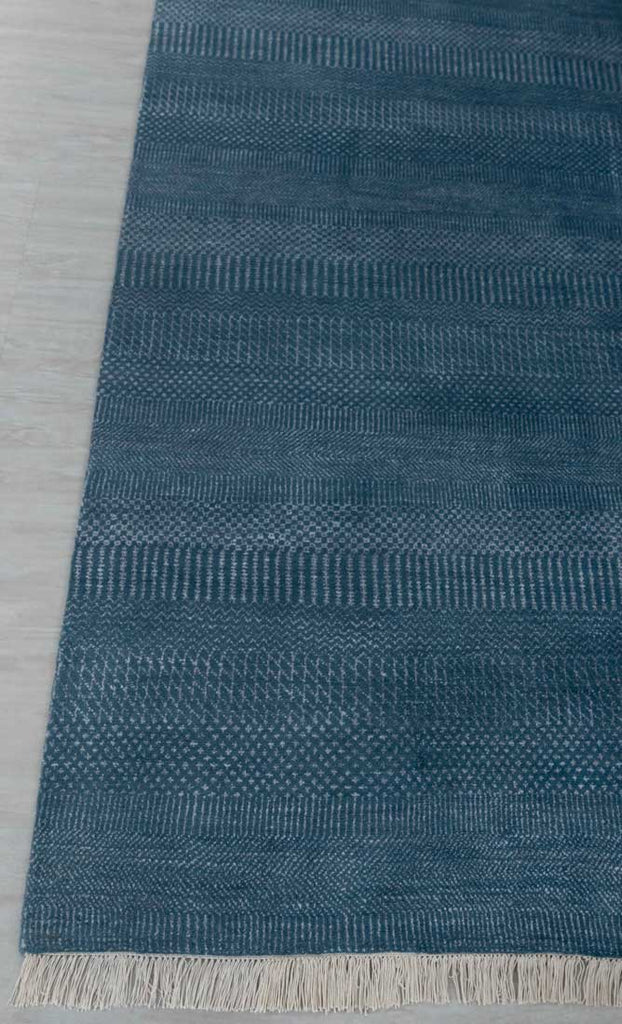 Luxury - Soho Blue Grey Wool & Bamboo Silk Hand Knotted Premium Carpet