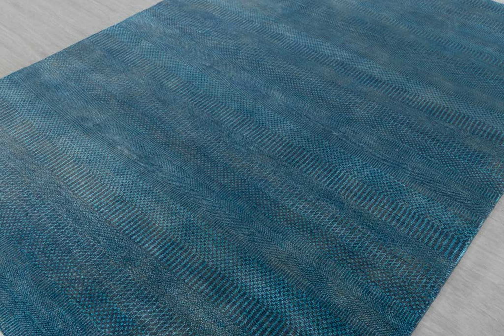 Luxury - Crissy Blue Grey Wool & Bamboo Silk Hand Knotted Premium Carpet